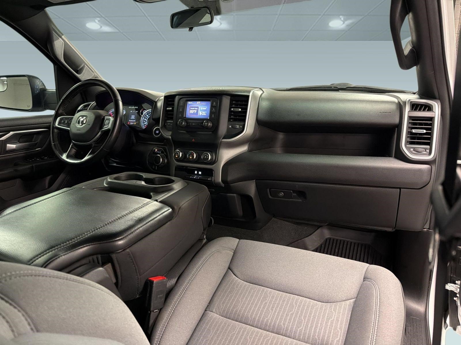 Used 2023 RAM 1500 Big Horn RWD image 30