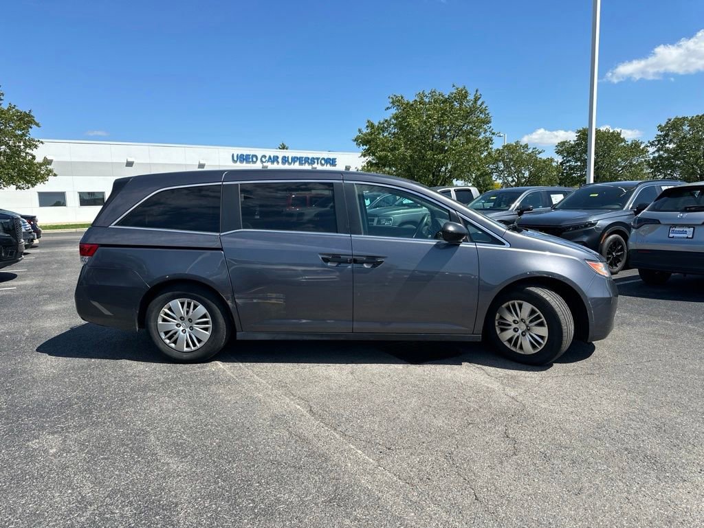 Used 2016 Honda Odyssey LX image 11