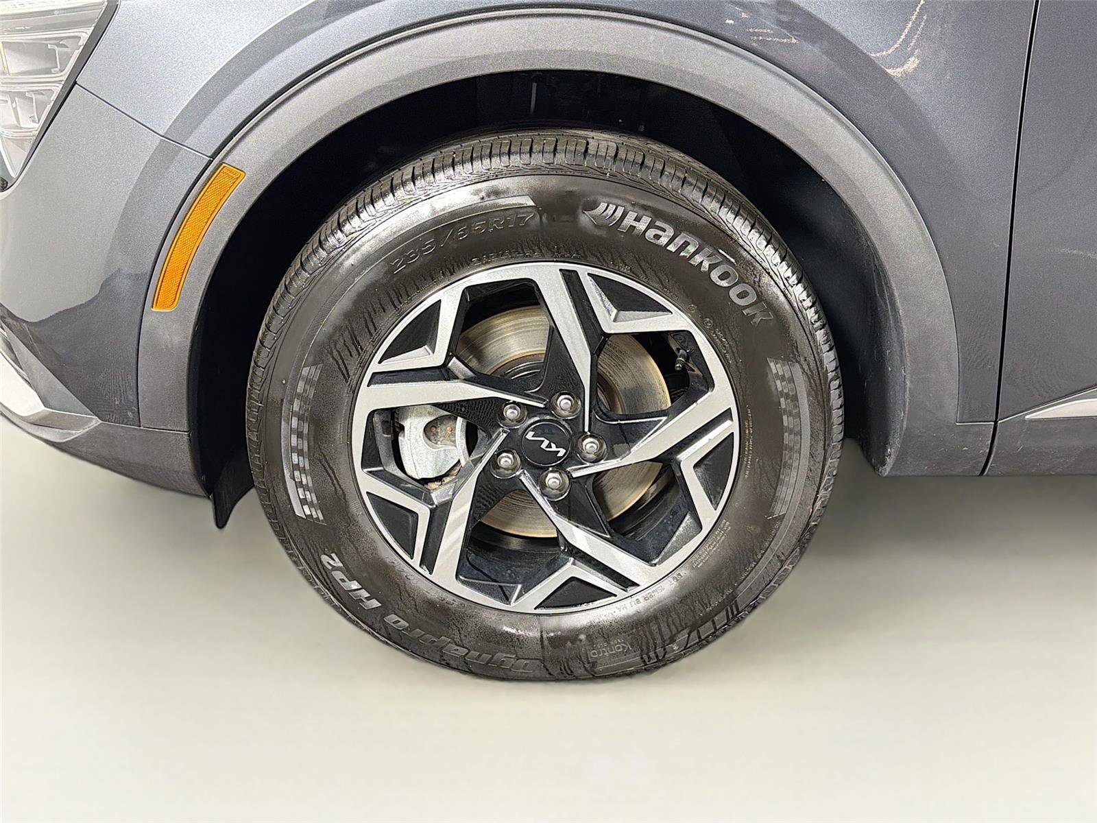 Used 2024 Kia Sportage LX image 31