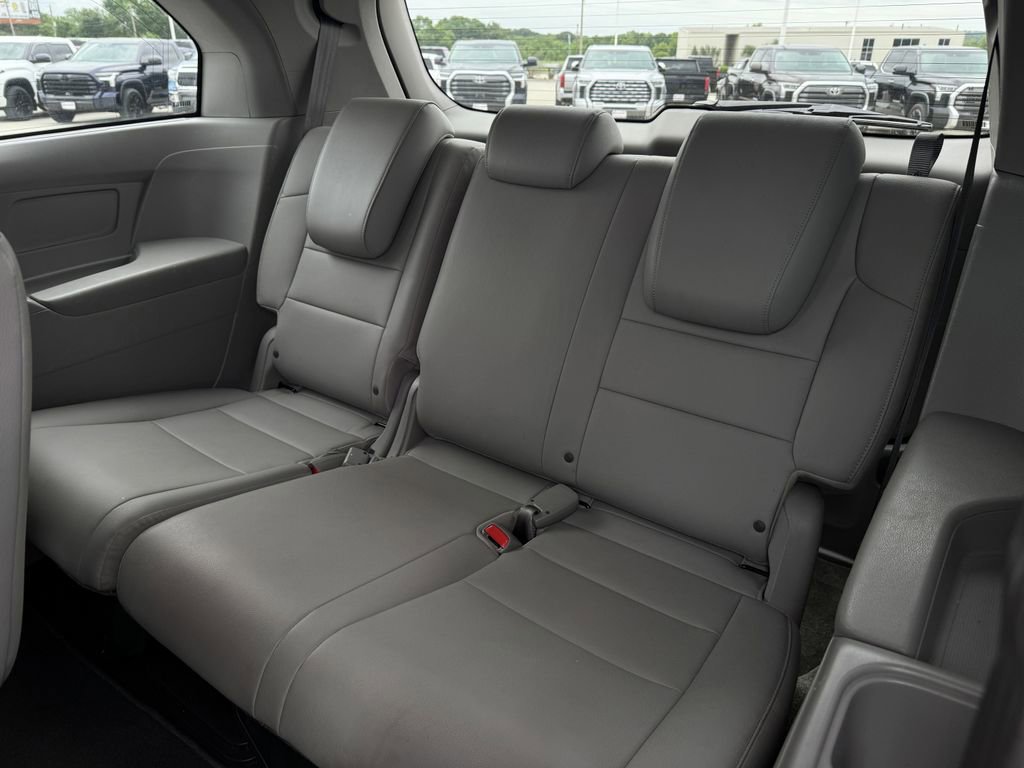 Used 2016 Honda Odyssey EX-L image 29