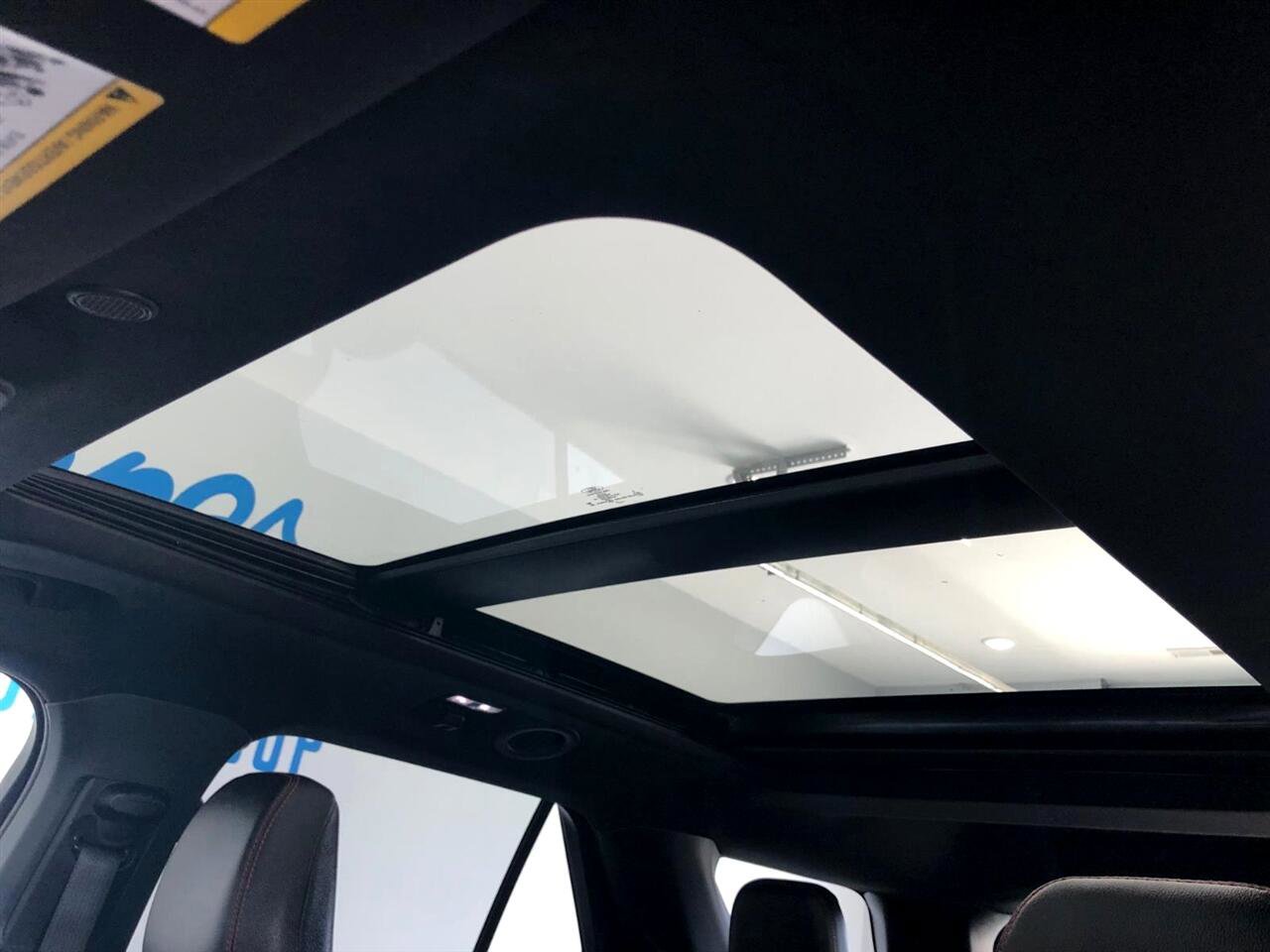 Used 2023 Ford Explorer ST-Line w/ Class IV Trailer Tow Package image 8