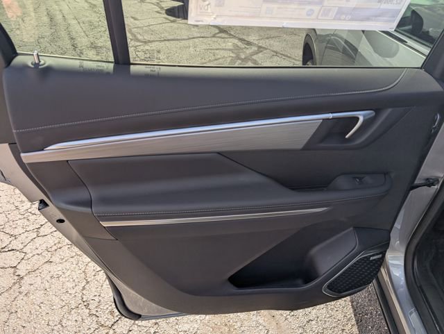 New 2026 Buick Enclave Preferred w/ Power Package image 11