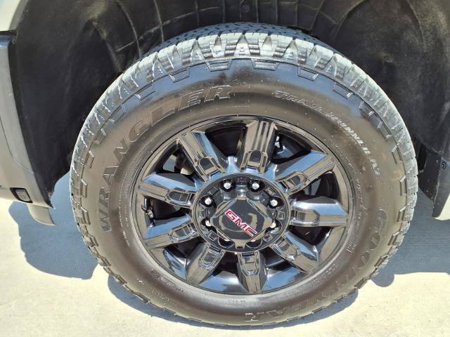 Used 2026 GMC Sierra 2500 AT4 w/ AT4 Premium Plus Package AWD/4WD image 22