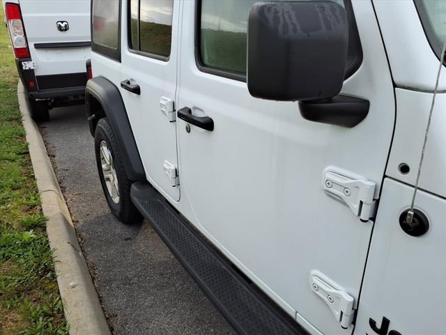 Used 2022 Jeep Wrangler Unlimited Sport image 5