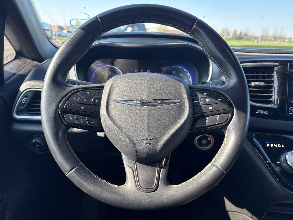 Used 2018 Chrysler Pacifica Touring Plus w/ S Appearance Package image 20