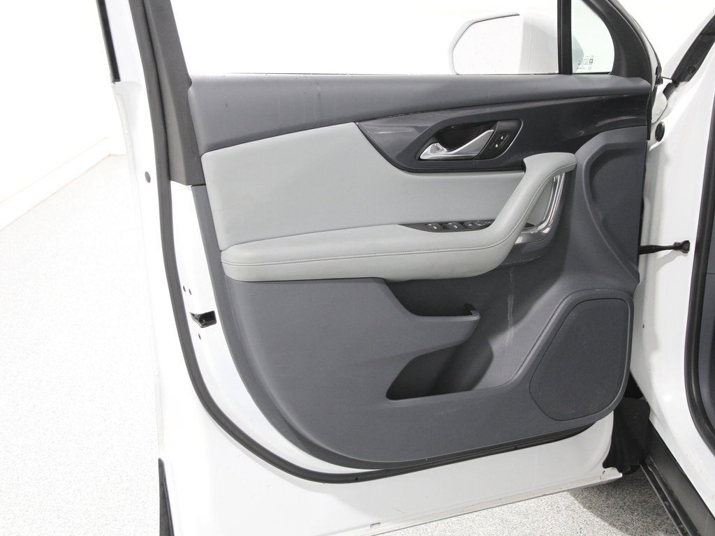 Used 2019 Chevrolet Blazer LT image 4