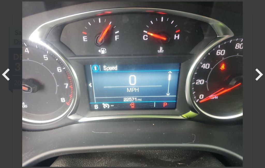 Used 2023 GMC Acadia SLE w/ Driver Convenience Package image 16