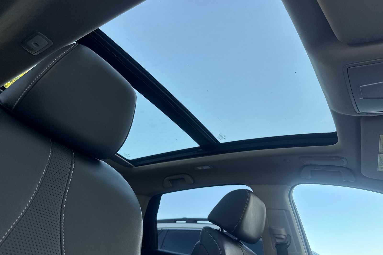 Used 2020 Acura RDX w/ Technology Package FWD image 17