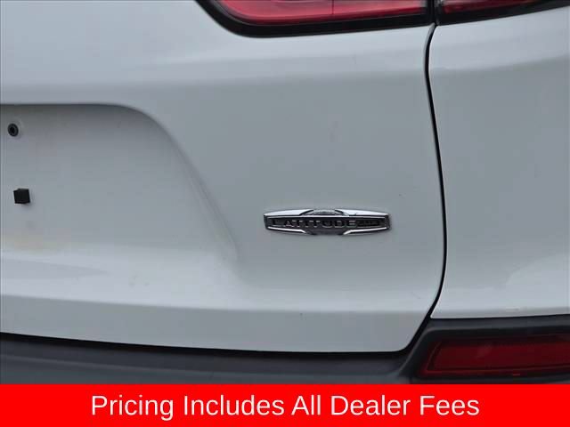Used 2022 Jeep Cherokee Latitude Lux AWD/4WD image 10
