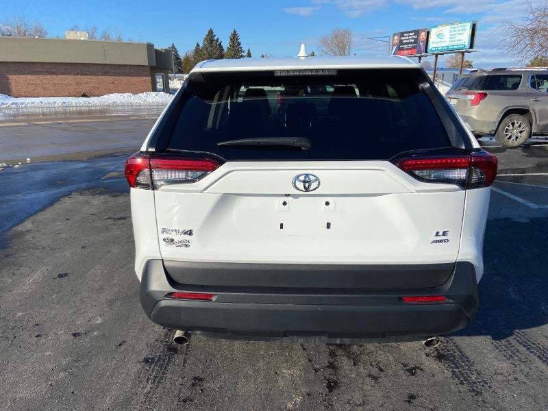 Used 2024 Toyota RAV4 LE image 6