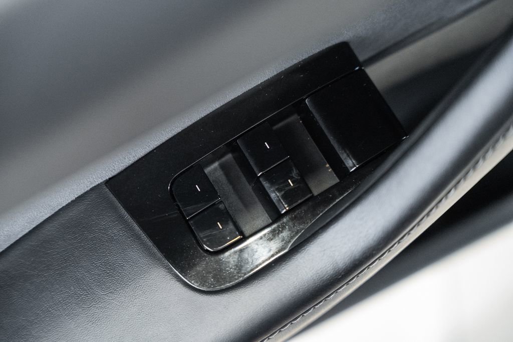 Used 2020 Tesla Model Y Performance image 42