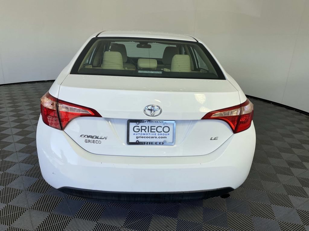 Used 2018 Toyota Corolla LE FWD image 7