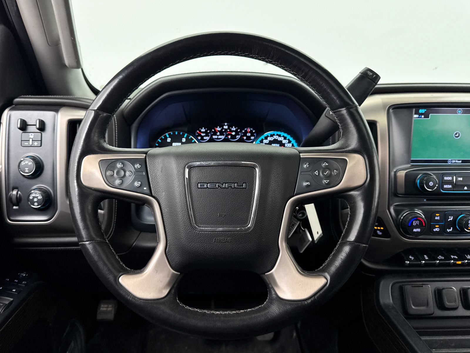 Used 2019 GMC Sierra 2500 Denali AWD/4WD image 20