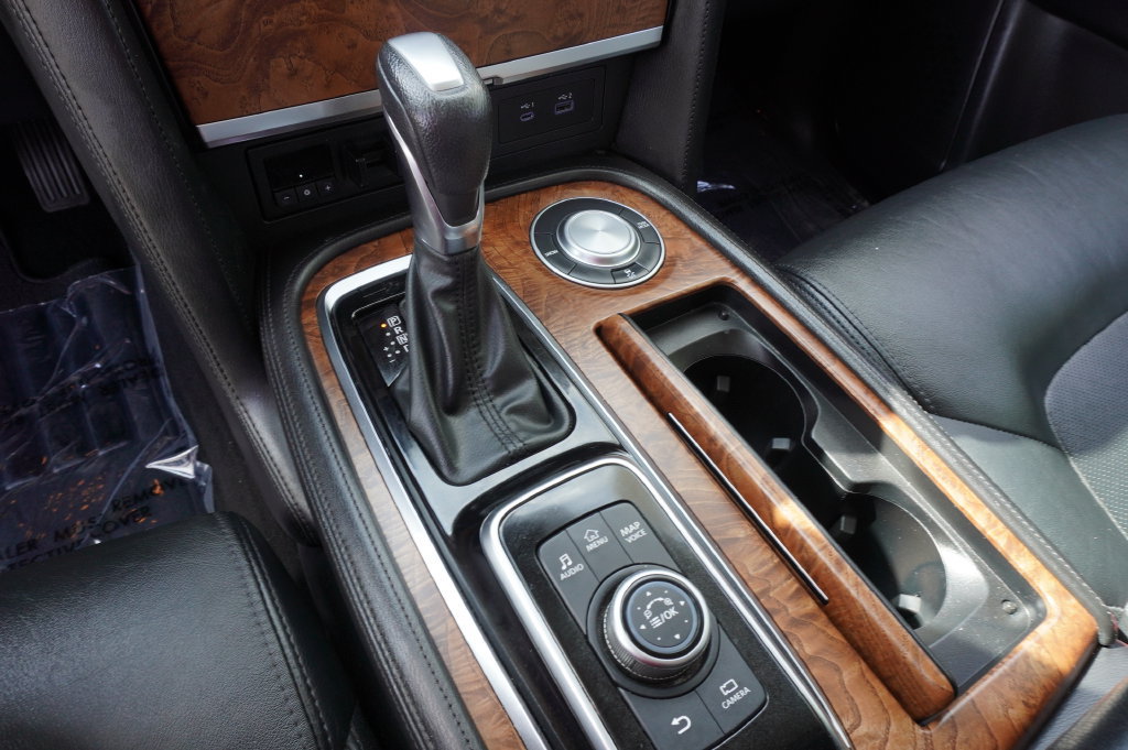 Certified 2024 Nissan Armada SL w/ Captain's Chairs Package RWD image 20