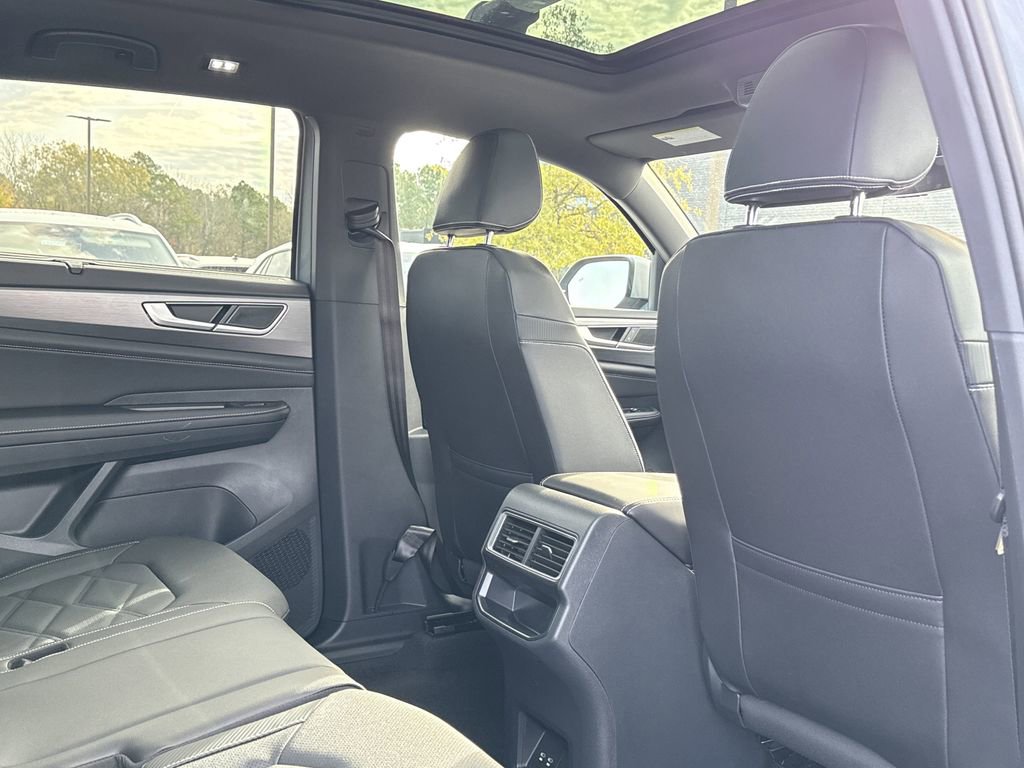New 2026 Volkswagen Atlas Cross Sport SE image 18