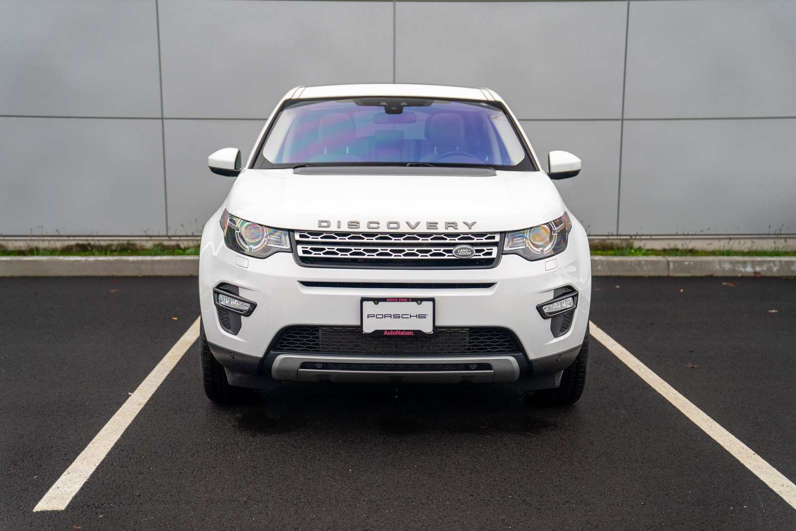 Used 2017 Land Rover Discovery Sport HSE image 6