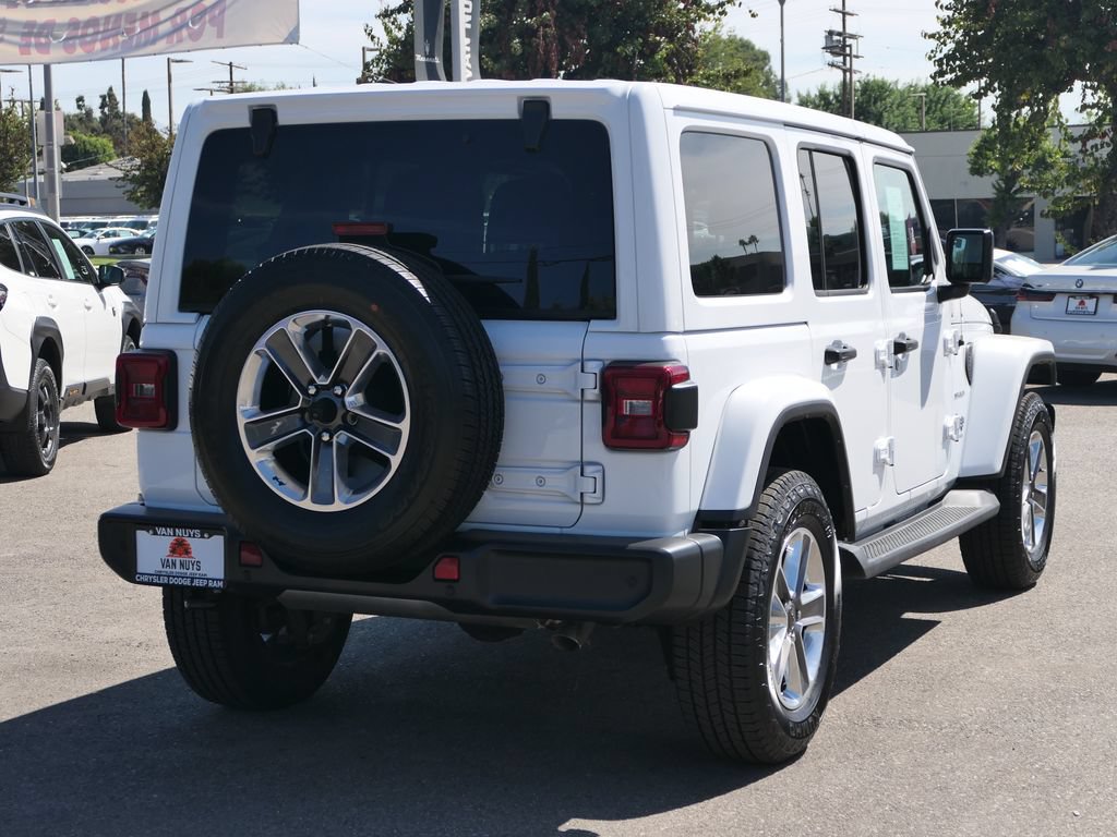 Used 2023 Jeep Wrangler Unlimited Sahara w/ LED Lighting Group AWD/4WD image 3