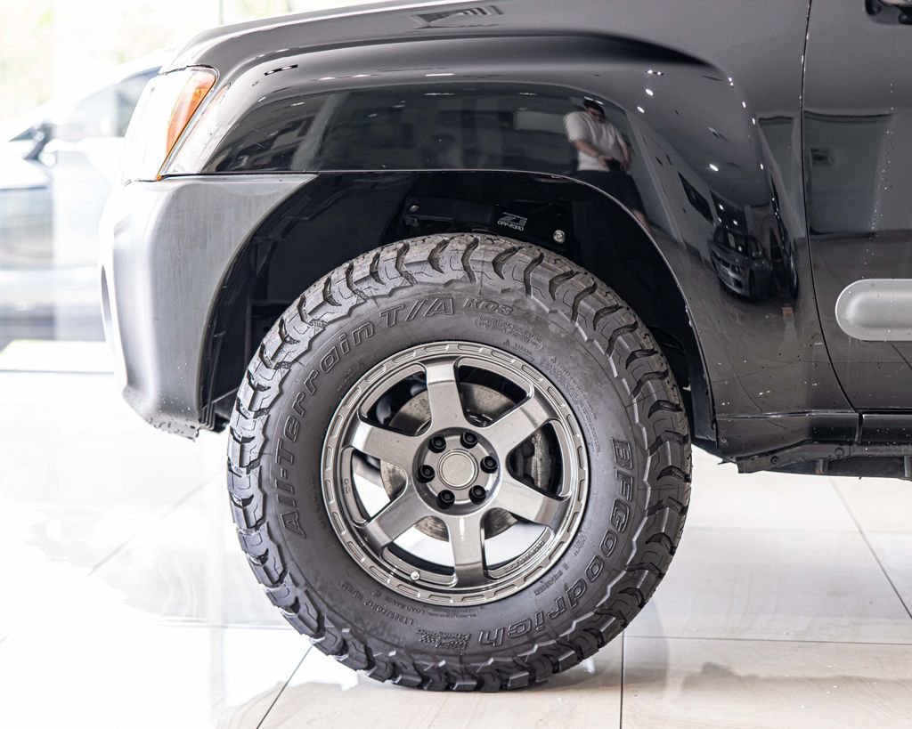 Used 2015 Nissan Xterra PRO-4X w/ Pro-4x Leather Package AWD/4WD image 8