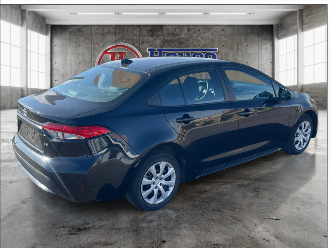 Used 2022 Toyota Corolla LE FWD image 5