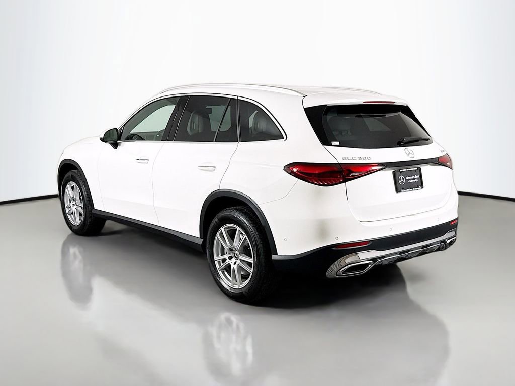 Used 2026 Mercedes-Benz GLC 300 4MATIC image 5