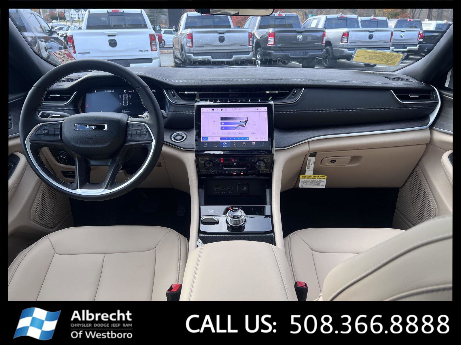 New 2025 Jeep Grand Cherokee Limited image 18