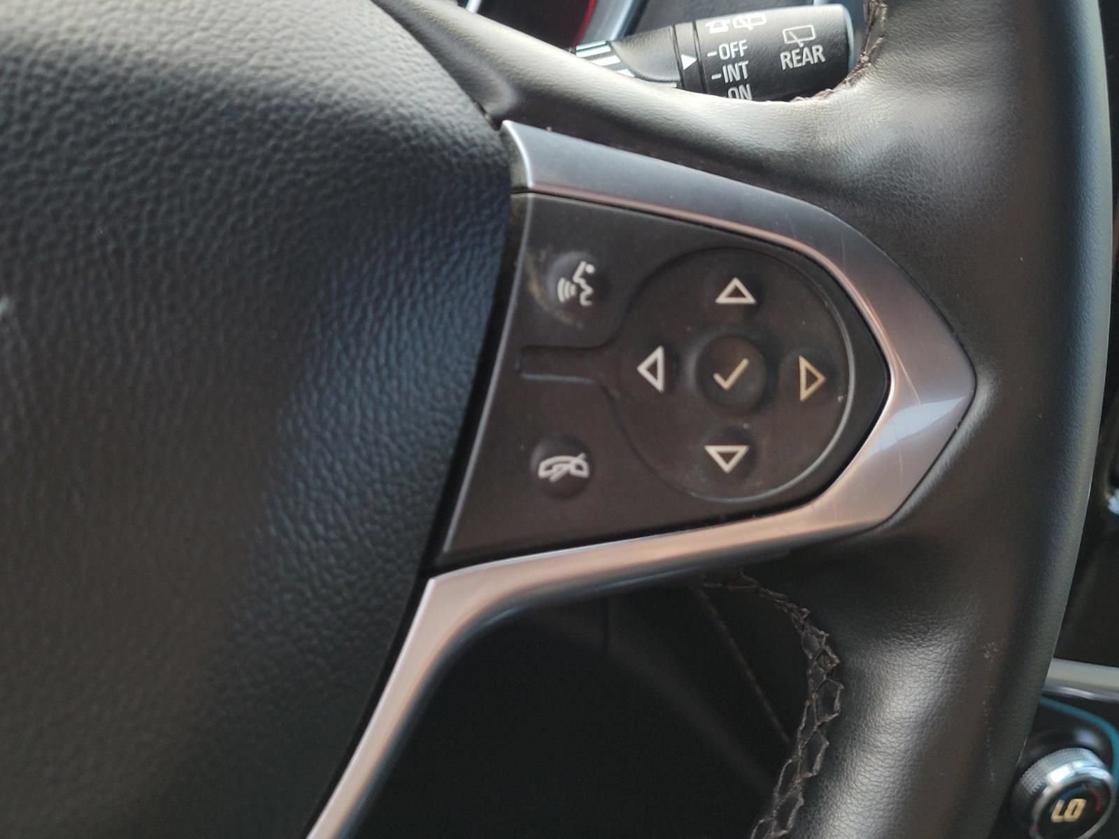 Used 2023 Chevrolet Traverse Premier w/ Redline Edition FWD image 34