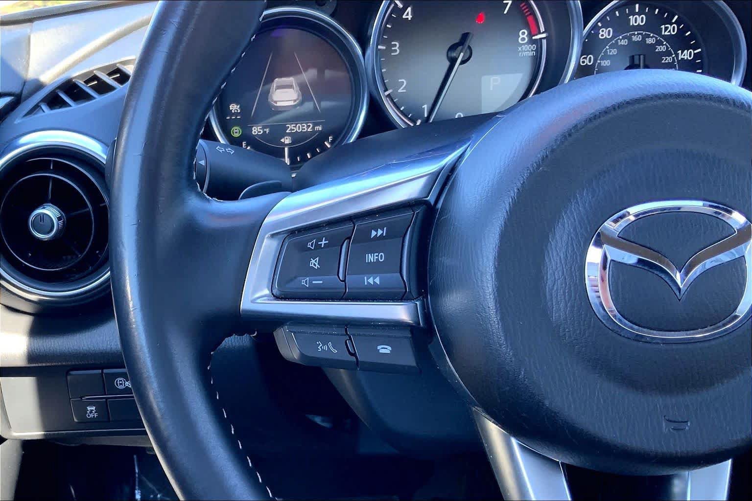 Used 2025 MAZDA MX-5 Miata RF Grand Touring RWD image 22