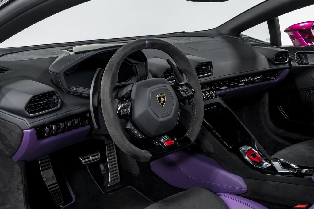 Used 2023 Lamborghini Huracan Tecnica RWD image 12