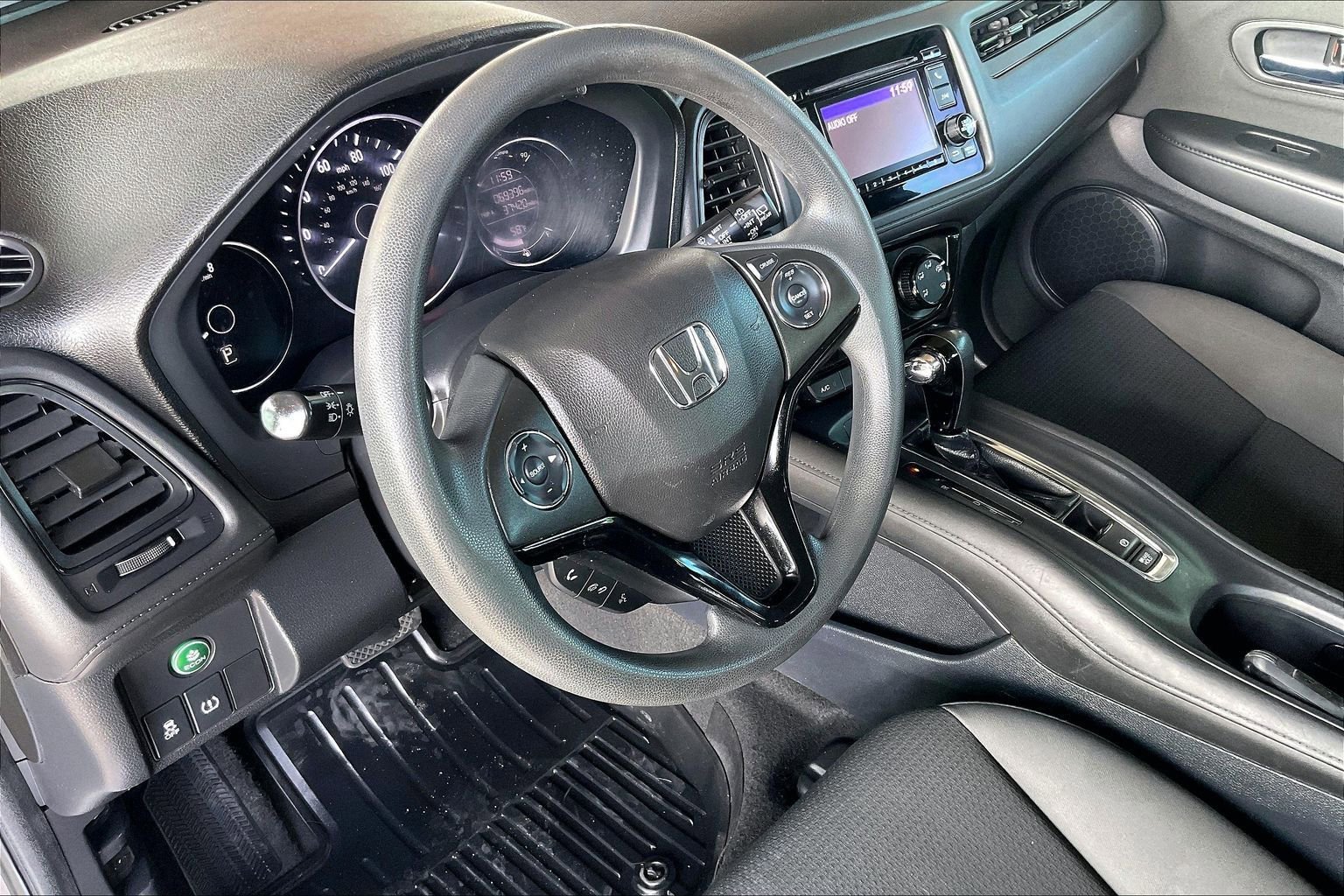 Used 2019 Honda HR-V LX image 14