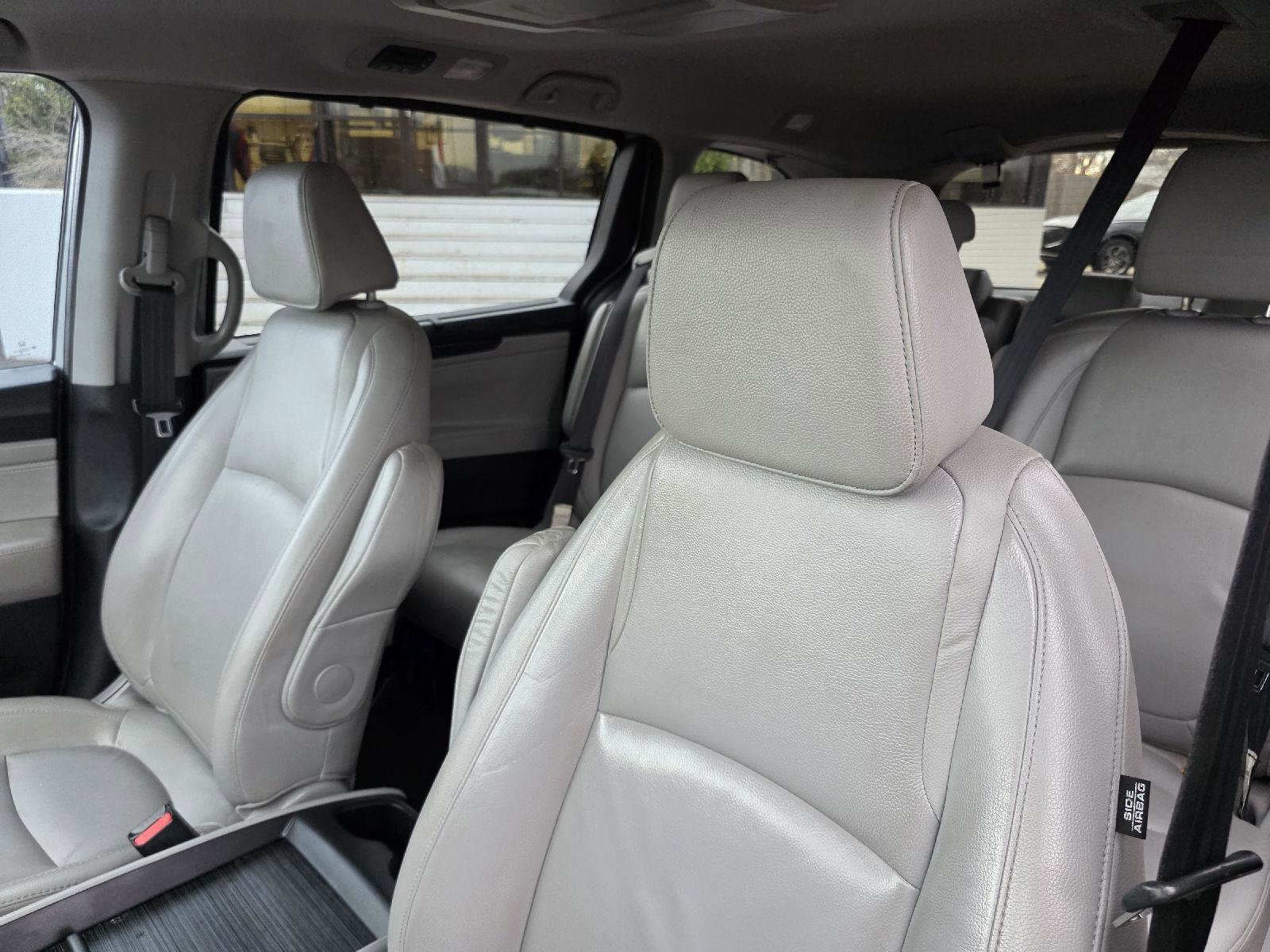 Used 2019 Honda Odyssey EX-L image 33