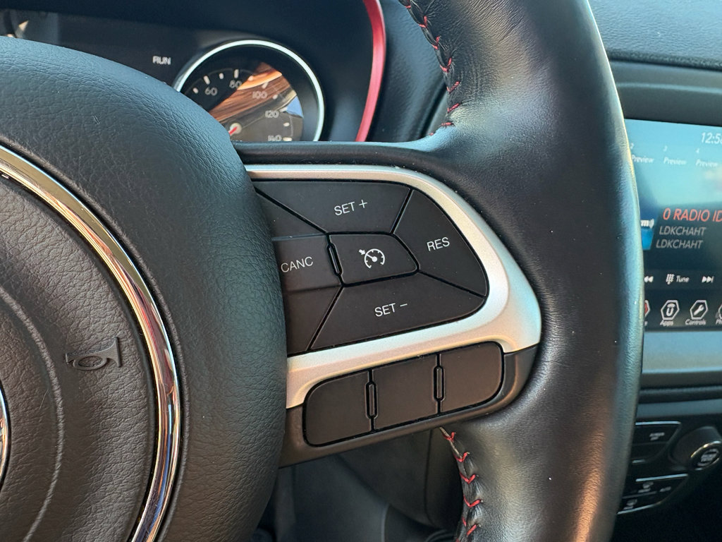 Used 2018 Jeep Compass Trailhawk w/ Leather Interior Group AWD/4WD image 15