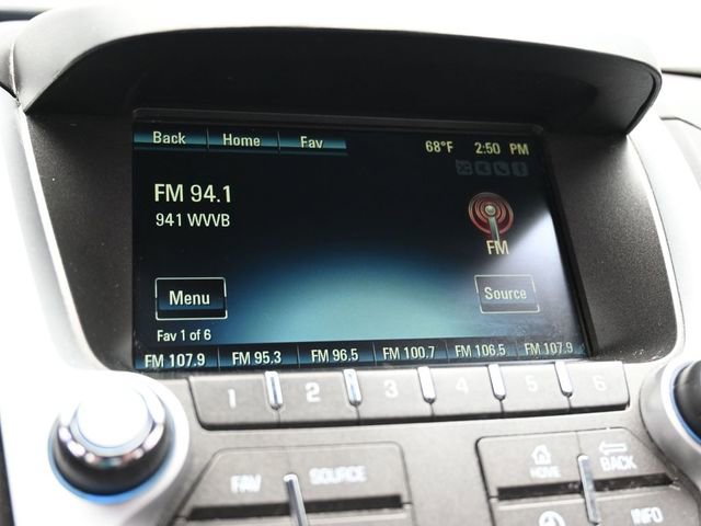 Used 2017 Chevrolet Equinox LS image 19