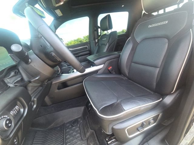 Used 2025 RAM 1500 Laramie w/ Night Edition AWD/4WD image 26