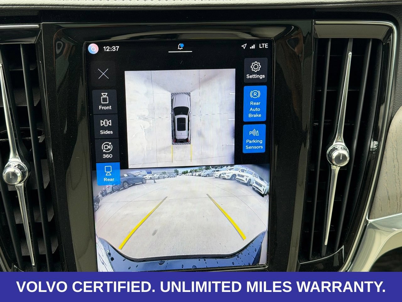 Certified 2025 Volvo V90 B6 Cross Country Ultra AWD/4WD image 22