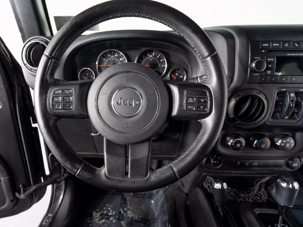 Used 2018 Jeep Wrangler Unlimited Sport S AWD/4WD image 12