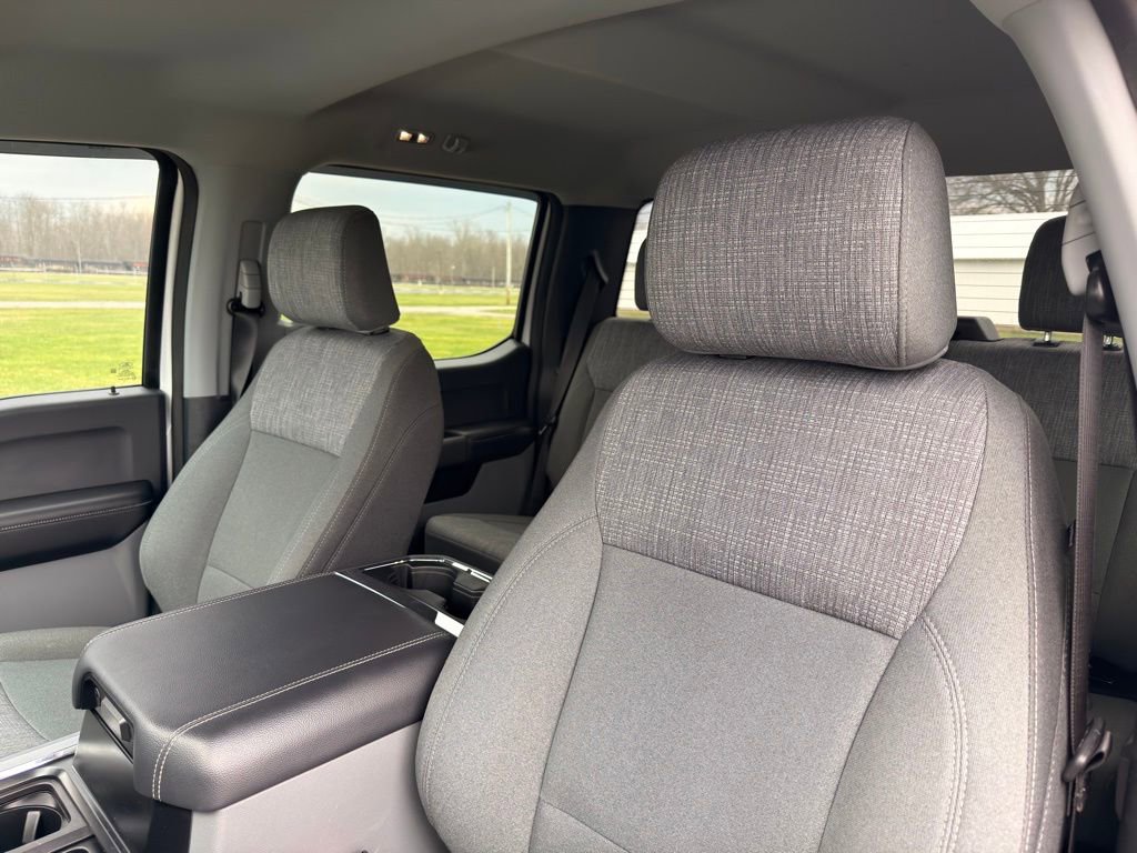 Used 2025 Ford F350 XLT image 25