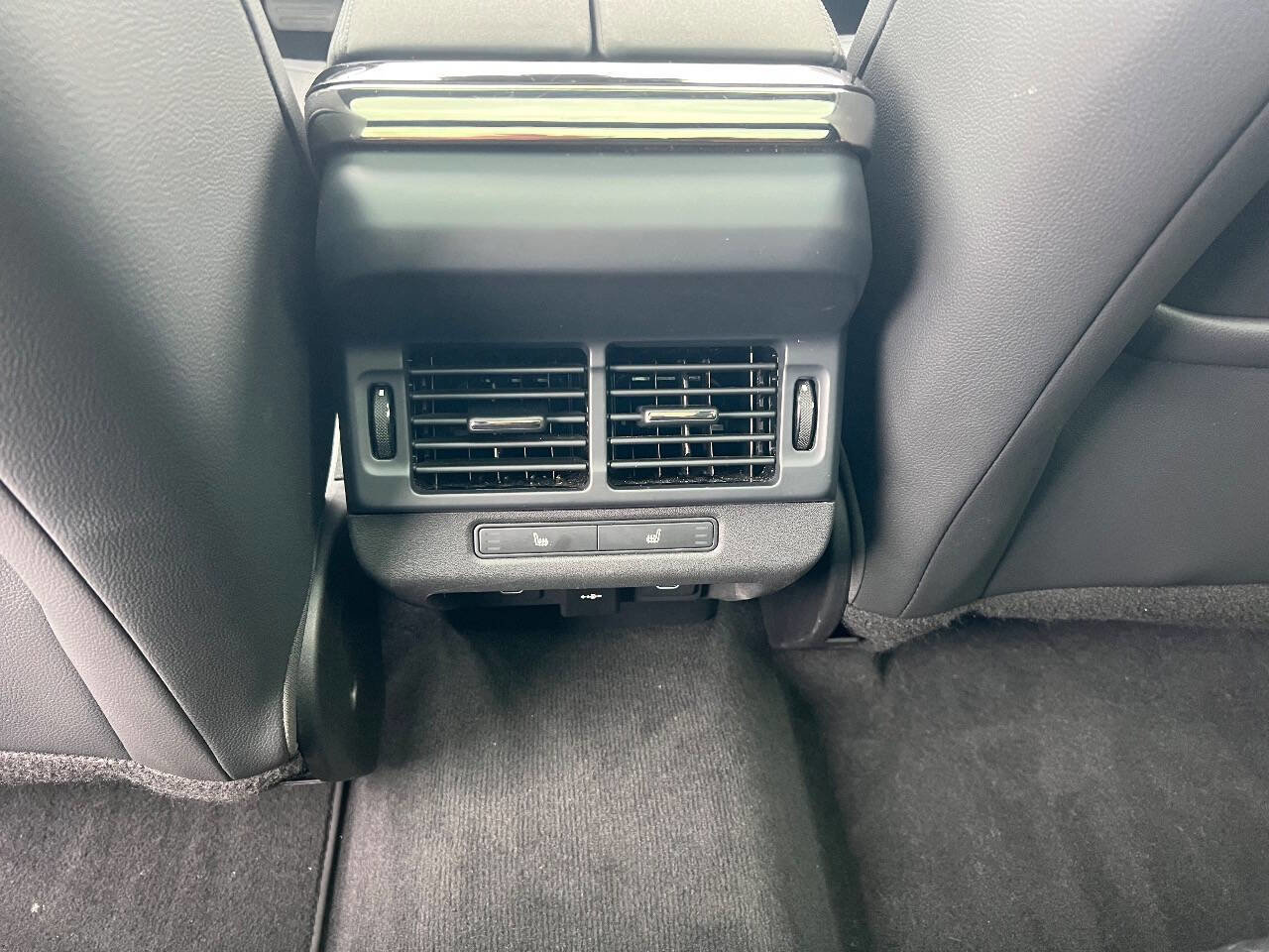 Used 2024 Land Rover Range Rover Evoque S image 20