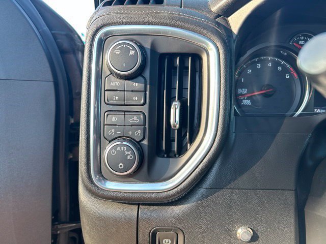 Used 2019 Chevrolet Silverado 1500 RST AWD/4WD image 19