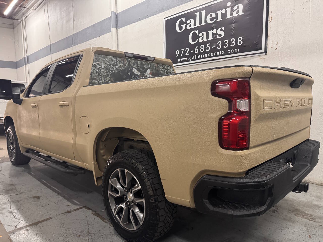 Used 2019 Chevrolet Silverado 1500 LT w/ Texas Edition RWD image 6
