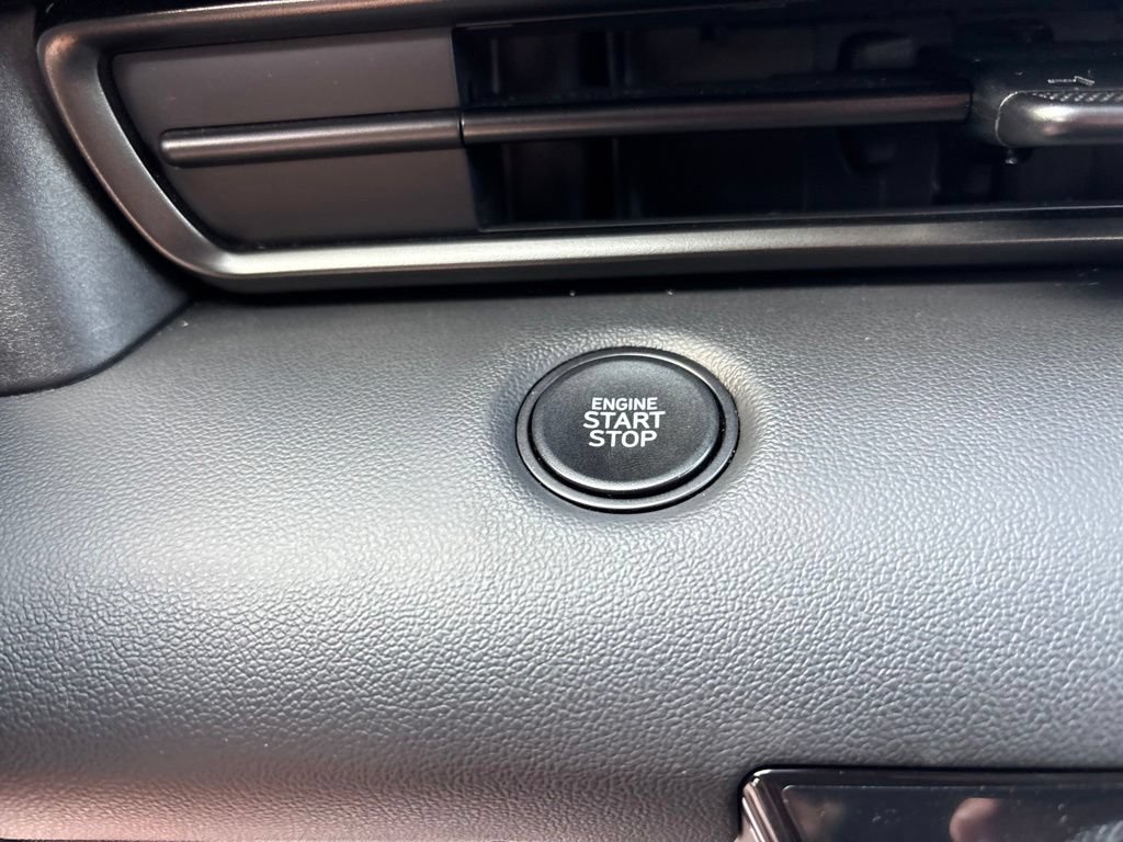 Used 2025 Hyundai Elantra Sport w/ Cargo Package FWD image 27