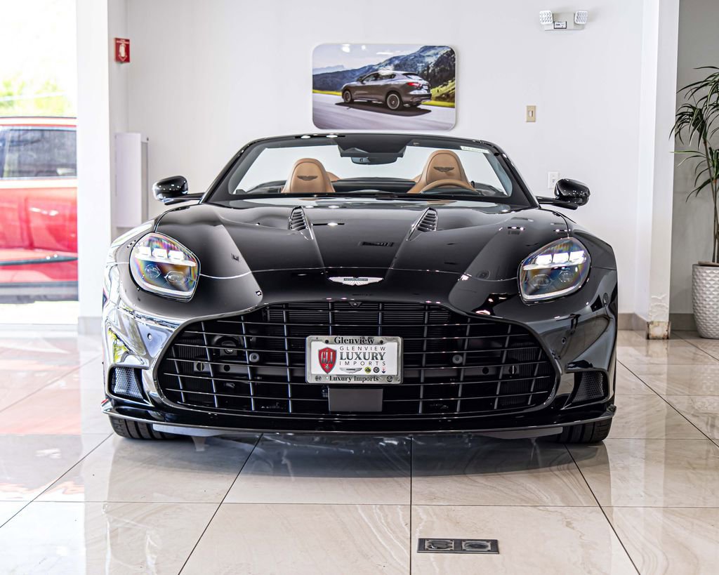 New 2026 Aston Martin Vanquish Convertible RWD image 2