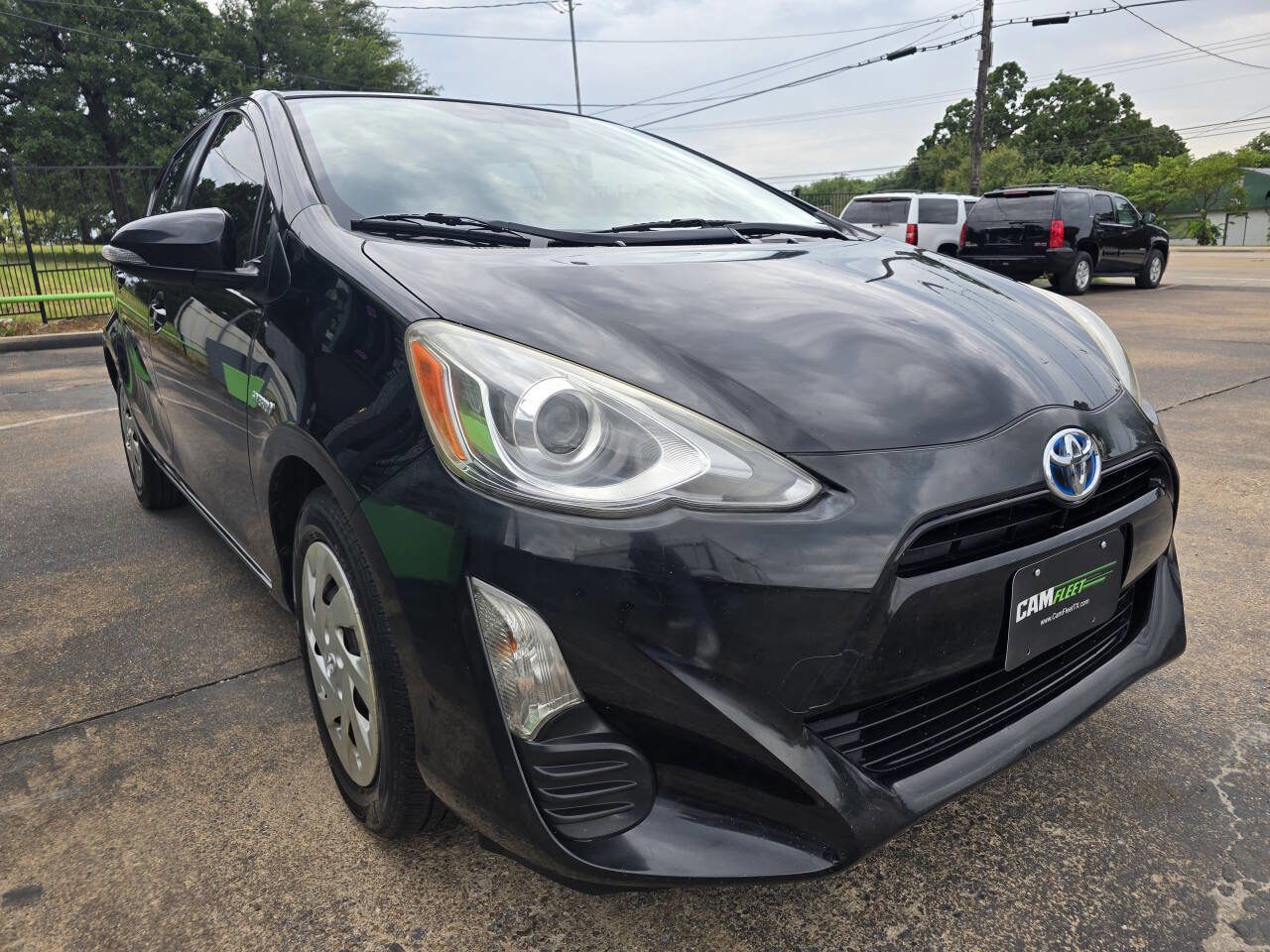 Used 2016 Toyota Prius C Two image 3