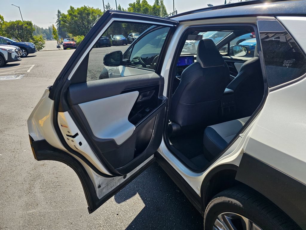 Used 2023 Subaru Solterra AWD image 14