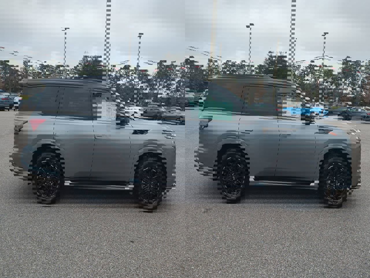 New 2026 INFINITI QX80 4WD w/ Sport Exterior Package image 4