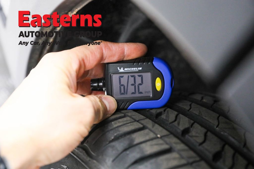 Used 2021 Jeep Cherokee Limited image 28