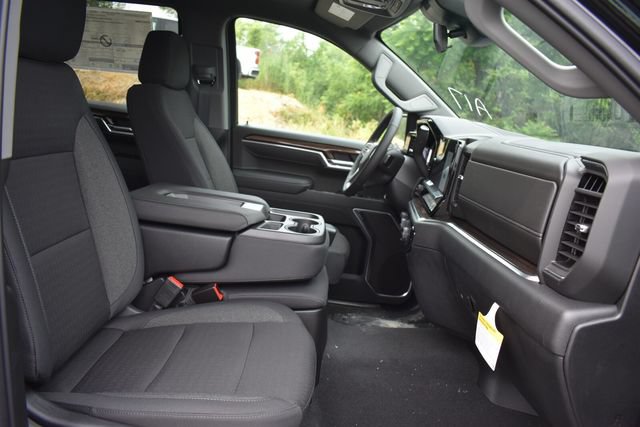 New 2026 Chevrolet Silverado 1500 LT AWD/4WD image 15