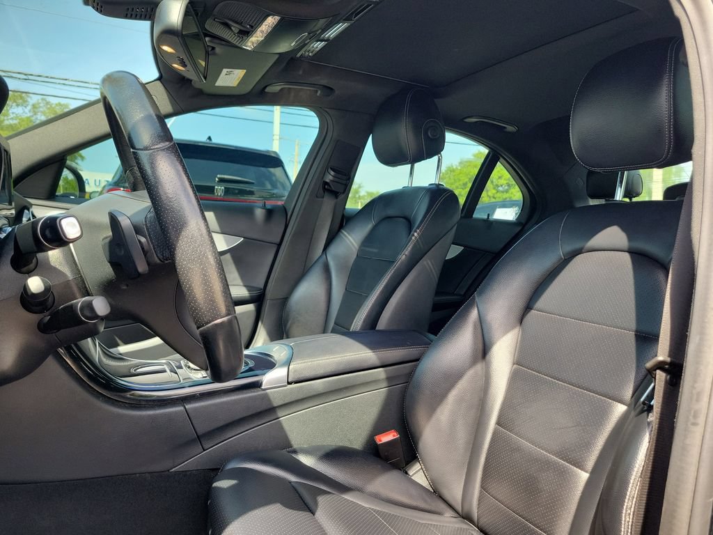 Used 2018 Mercedes-Benz C 300 Sedan image 15