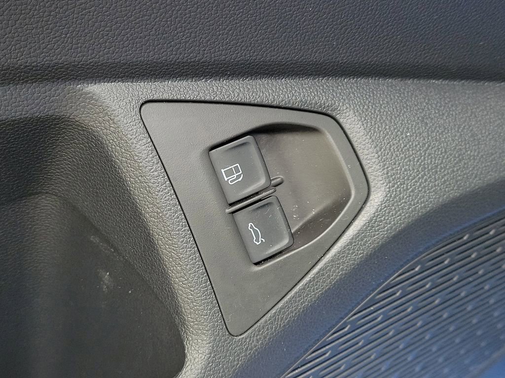 Used 2023 Volkswagen Jetta S image 18