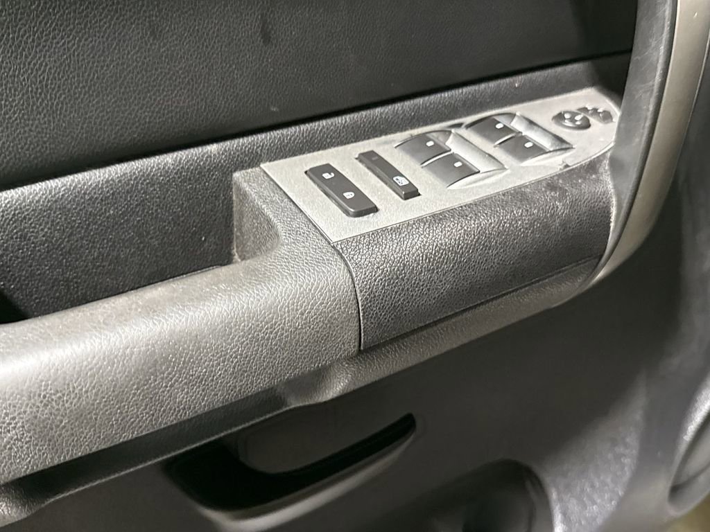 Used 2008 GMC Sierra 1500 SLE w/ Power Pack Plus AWD/4WD image 19