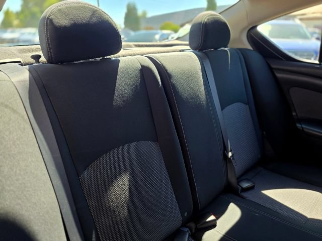 Used 2015 Nissan Versa SV FWD image 49